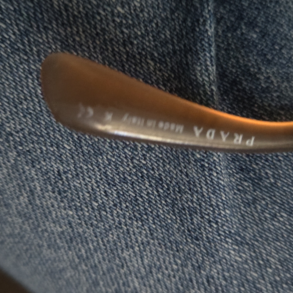 Designer Sunglasses Prada - image 4